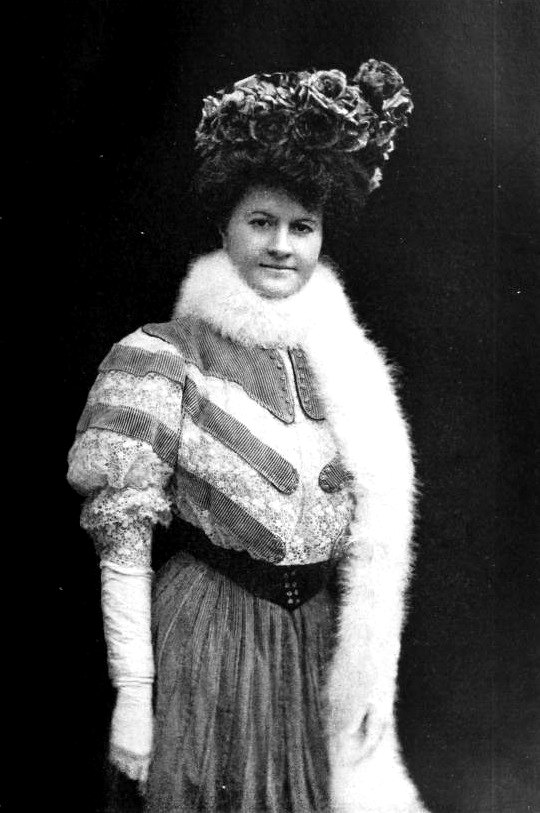 Portrait of Ellen Glasgow